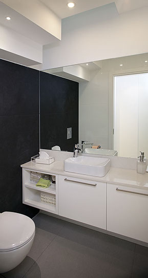 A Penthouse Location: Ra'anana Architect: Dorith Jaffe Kaminker Photography: Binyamin Adam