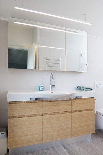 A Penthouse Location: Tel Aviv Architect: Dorith Jaffe Kaminker Photography: Binyamin Adam